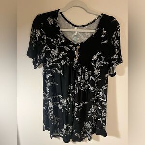 Floral V-Neck Short Sleeve Shirt with buttons
